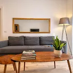 Relaisapartments Mercede Lägenhet